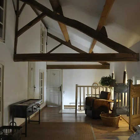 Magnifique De Campagne Panjas