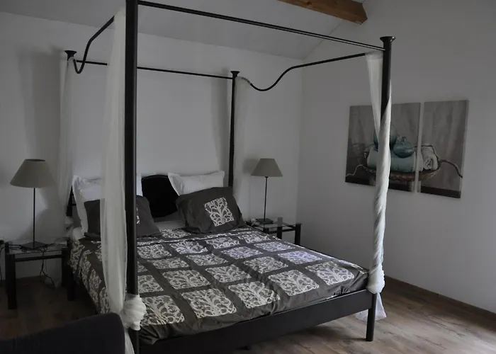 Magnifique De Campagne Panjas